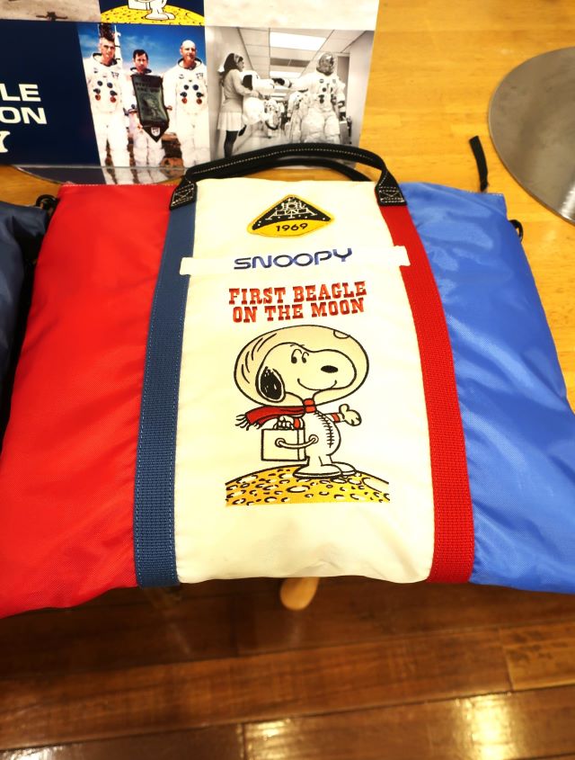 SNOOPY ナイロン ヘルメット バッグ